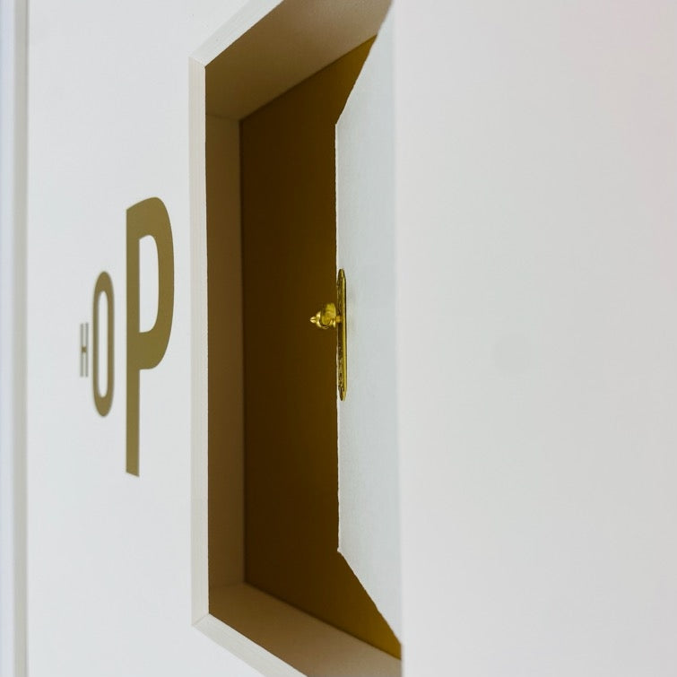 3D-Objektbild 'Hoffnung', Detailansicht Typografie