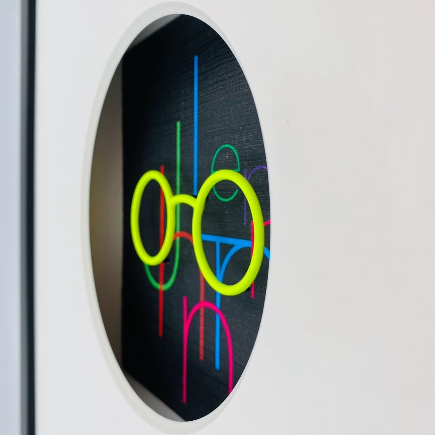 3D-Objektbild 'John Lennon', Detailansicht Brillen-Skulptur